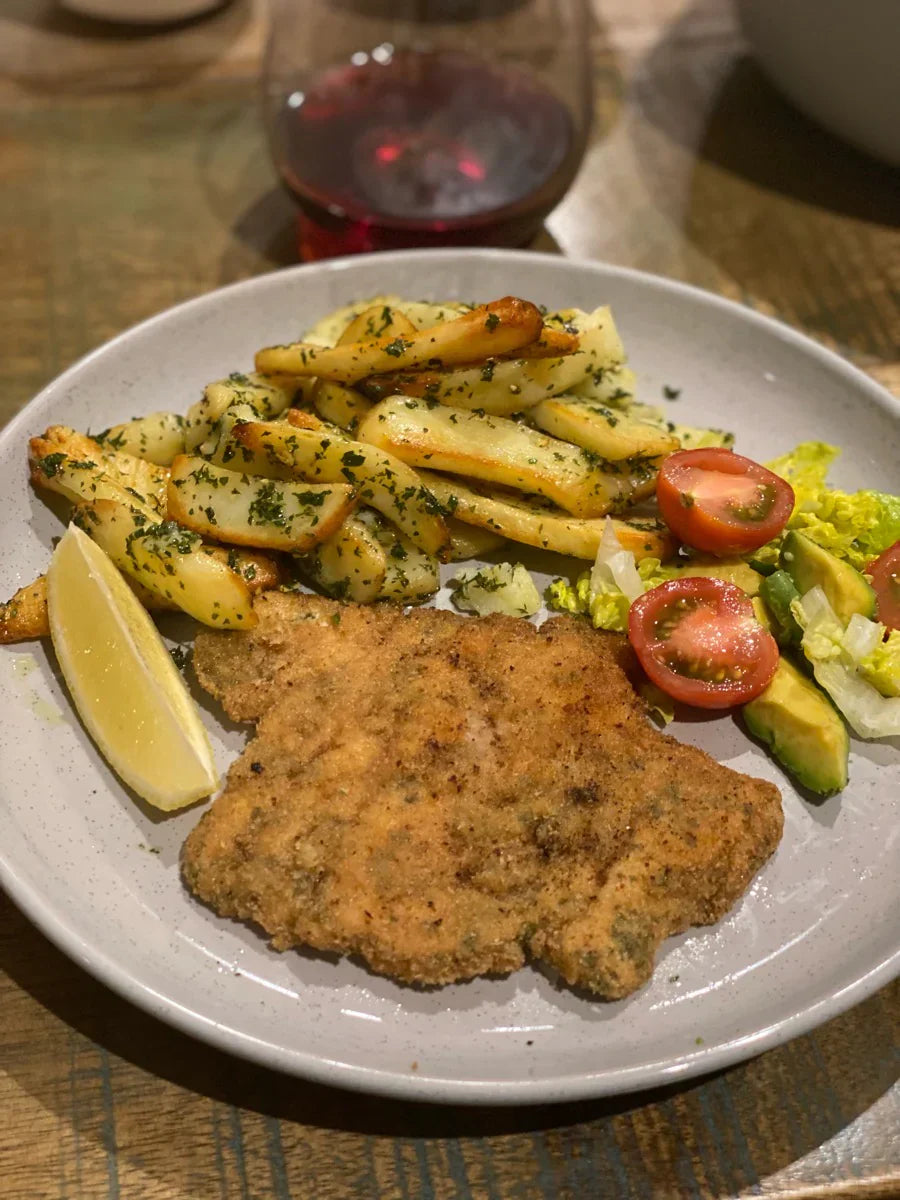 Milanesa de Pollo + Papas Provenzal